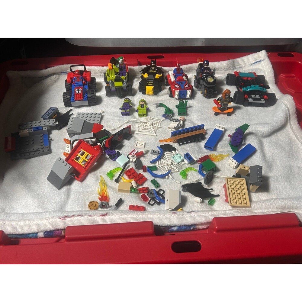 LEGO Super Heroes